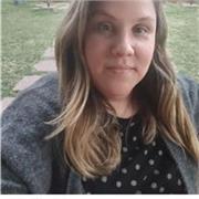 Soy abogado venezolano con experiencia cuidados y dando tutorias a niños desde kinder hasta 3 basico. 
Les enseño a leer y escribir con técnicas de estudios y utilizando métodos lúdicos y didácticos. 
Reforzamiento escolar trabajando paralelamente con l